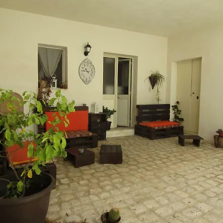 Il Cortile 1940 Bed and Breakfast